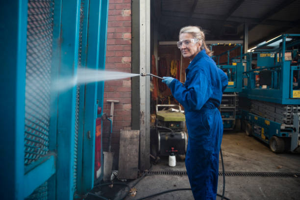 Best Rust Removal  in Alderton, WA
